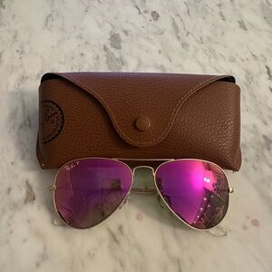 Ray-Ban Aviator Sunglasses – Gold Frame / Pink Mirror Polarized Lenses